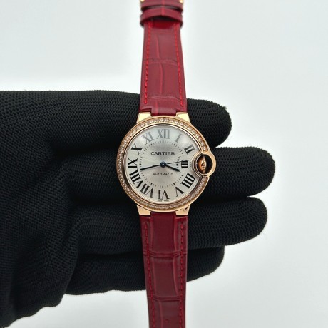AF공장 까르띠에 발롱블루 33mm 로즈골드금통 다이아케이스 실버다이얼 레드가죽스트랩 Ballon Bleu 33mm RG AF 1:1 Best Edition Silver Dial Diamonds Bezel on Red Leather Strap SEIKO NH05A