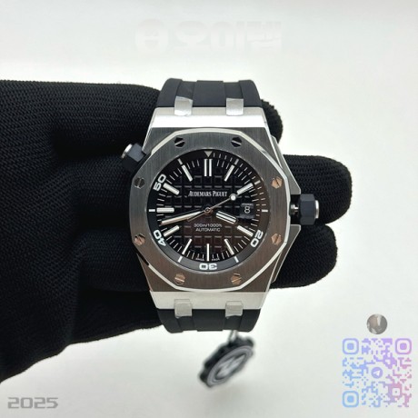ZF공장 오데마피게 로얄오크오프쇼어 다이버 15703 러버스트랩 Royal Oak Offshore 15703 V2 ZF 1:1 Best Edition Black Dial on Rubber Strap 3120 Super Clone