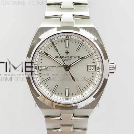 BP공장 바쉐론콘스탄틴 오버시즈 스틸 OVERSEAS AUTOMATIC  SS WHITE DIAL ON RG BRACELET A5100