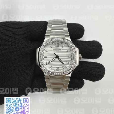 3K공장 파텍필립 노틸러스 레이디 7118 스틸 다이아몬드베젤 화이트다이얼