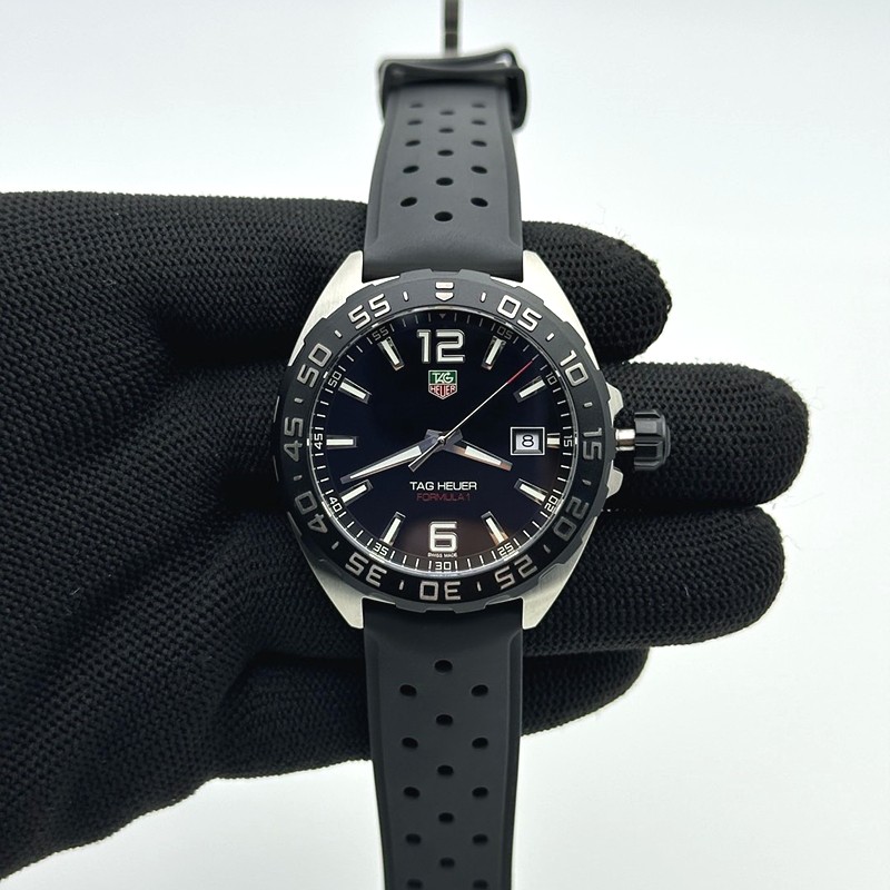 XT공장 포뮬러1 블랙다이얼 러버 쿼츠 Tag Heuer Formula 1 SS/RU Black XTF Swiss Qtz