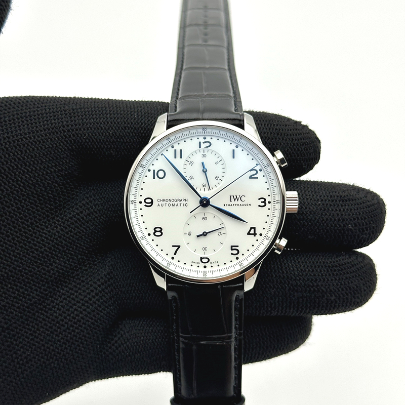 ZF공장 IWC 포르투기저 크로노그래프 150주년 화이트다이얼 Portugieser Chronograph Edition “150 Years” IW371602 White Dial on Black Leather Strap A7750 (Slim Movement)