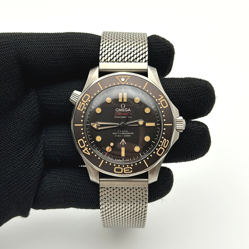 VS공장 오메가 씨마스터 다이버 300M 노타임투다이 007에디션 블랙다이얼 매쉬스트랩 v4 NTTD Seamaster 300 "No Time to Die" Limited Edition VSF 1:1 Best Edition on Titanium Mesh Bracelet A8806 V5