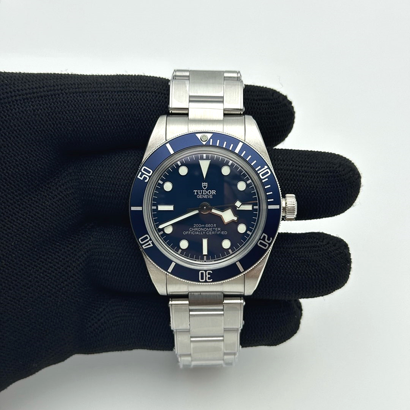 ZF공장 튜더 블랙베이 58 네이비다이얼 브레이슬릿 Black Bay Fifty Eight 39mm SS ZF 1:1 Best Edition Blue Dial on SS Bracelet A2824
