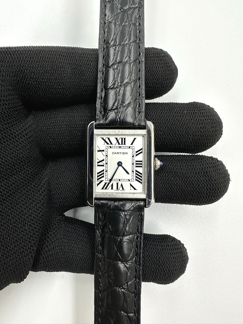 국내배송!! AF공장 까르띠에 탱크솔로 24MM 스틸 화이트다이얼 블랙크로커다일스트랩 (고유번호 24te4)